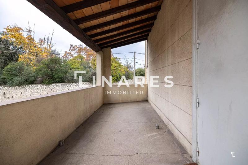 Bureau - 200 m² - 11 pièces