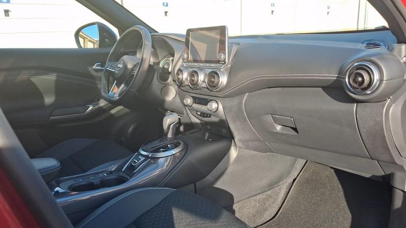 Nissan Juke II 1.6 Hybrid 143 Bva Business + - Première main Garantie constructeur