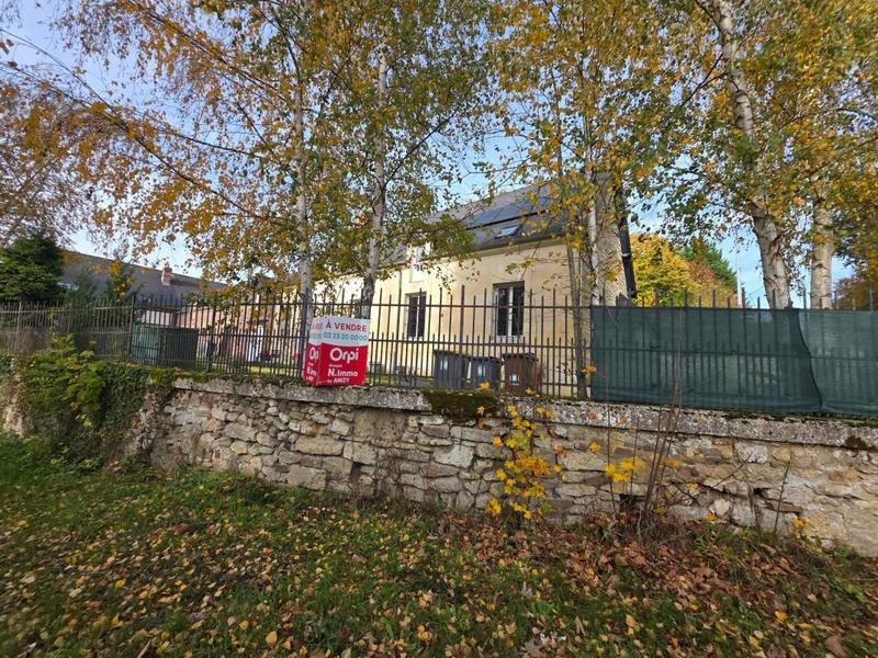 Maison - 310 m² - 8 pièces