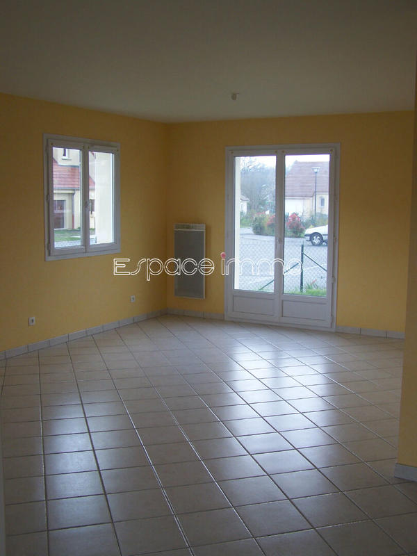 Maison - 95 m² - 4 pièces