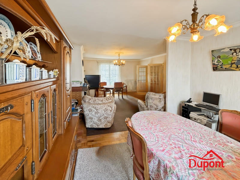 Maison traditionnelle - 85 m² - 4 pièces