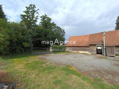 Maison - 87 m² - 10 pièces