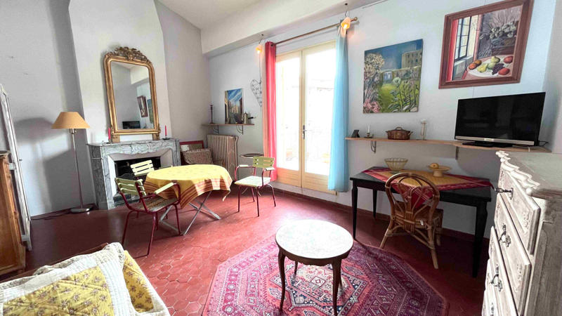 Maison - 240 m² - 9 pièces