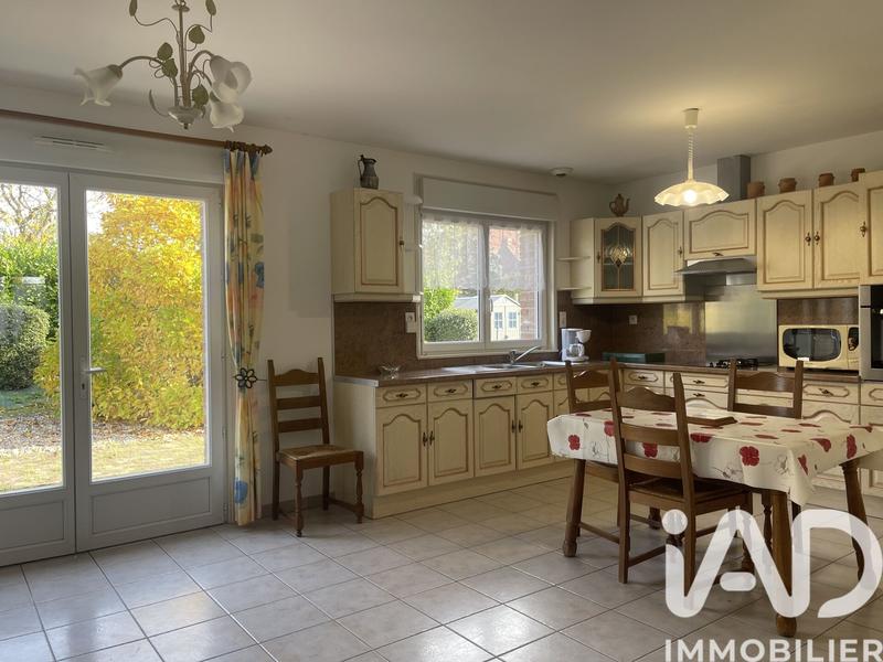 Maison - 90 m² - 5 pièces