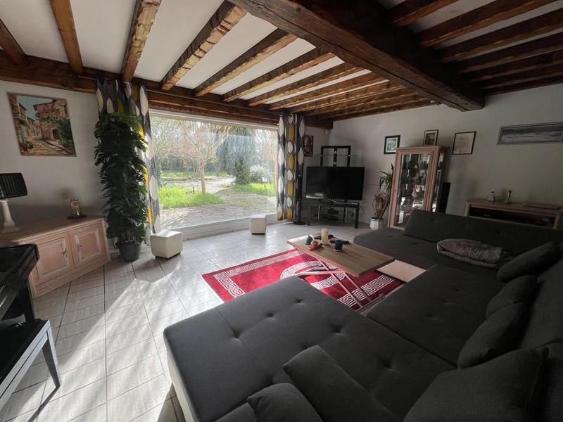 Maison traditionnelle - 273 m² - 5 pièces