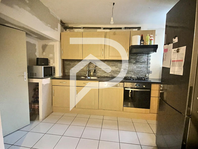 Maison - 96 m² - 4 pièces