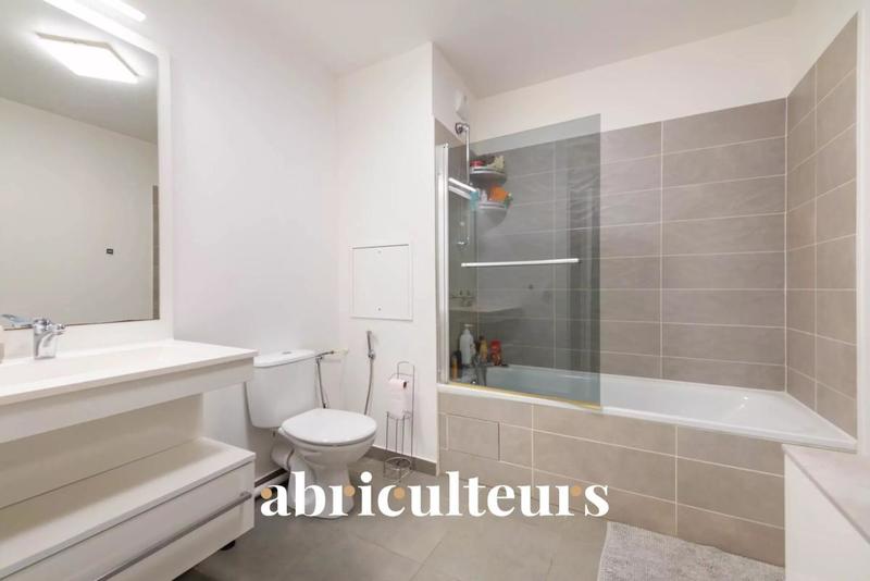 Duplex - 70 m² - 3 pièces