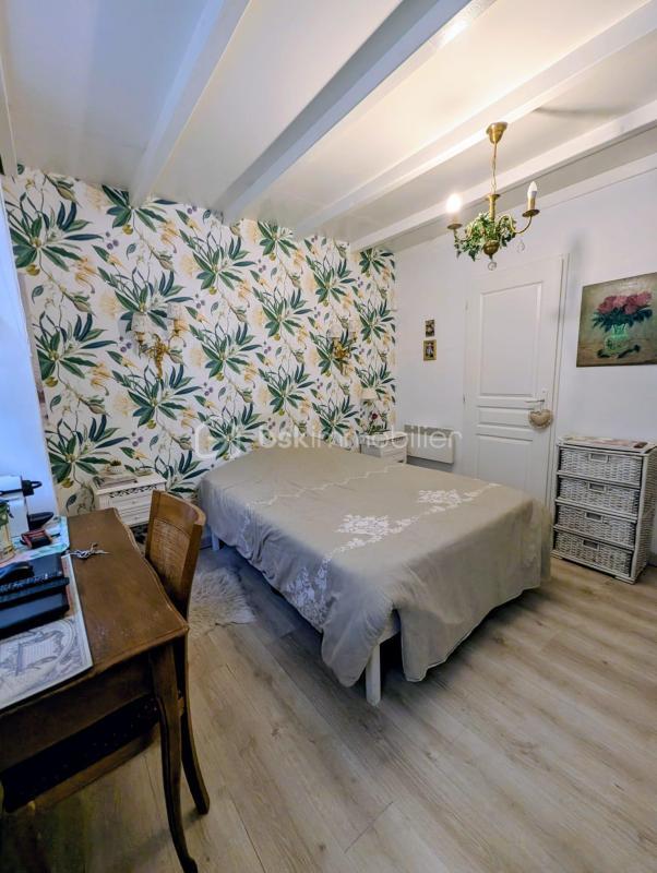 Propriété - 170 m² - 5 pièces