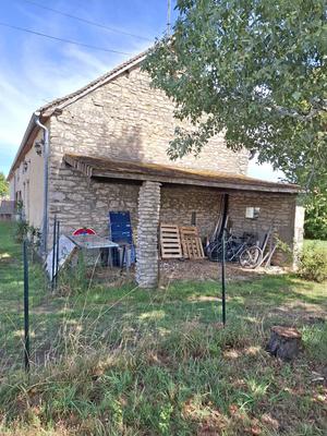 Maison - 96 m² - 3 pièces