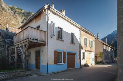 Local commercial - 141 m² - 5 pièces