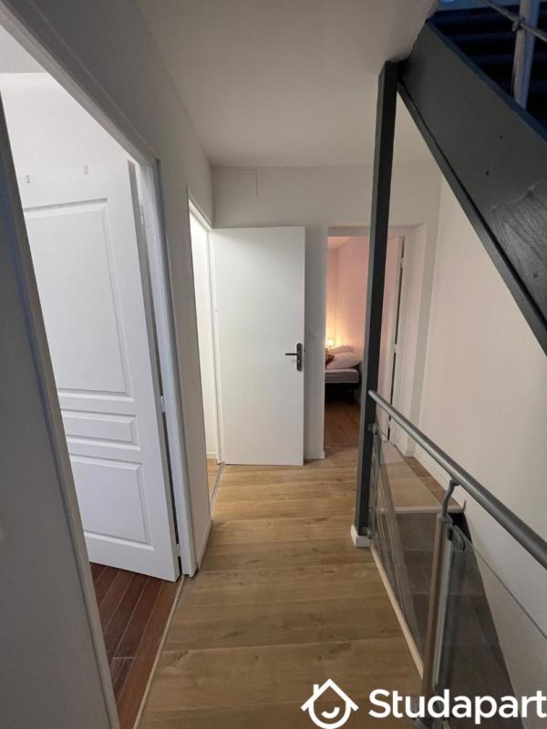 Chambre - 14 m² - 1 pièce