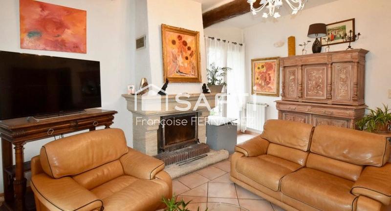 Maison - 465 m² - 22 pièces