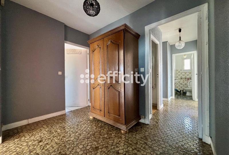 Villa - 260 m² - 10 pièces