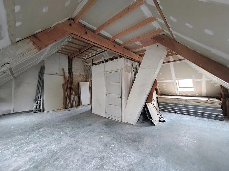 Maison - 186 m² - 7 pièces