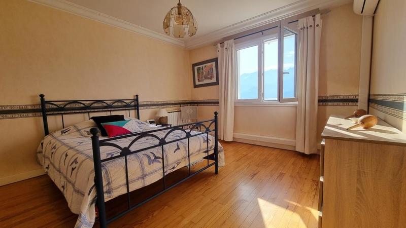 Villa - 214 m² - 7 pièces