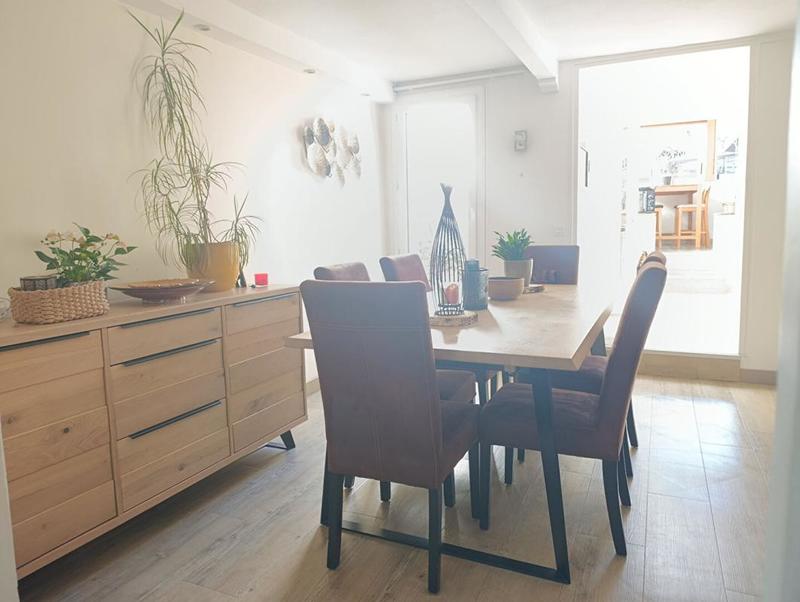 Maison - 108 m² - 7 pièces