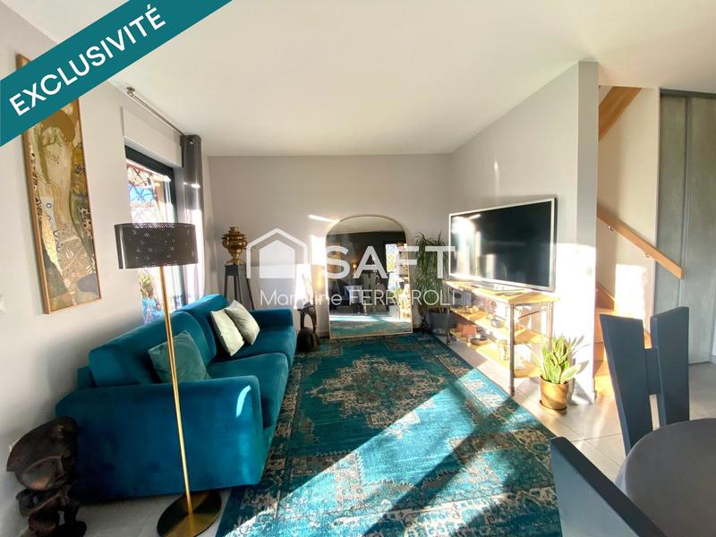 Maison - 98 m² - 4 pièces