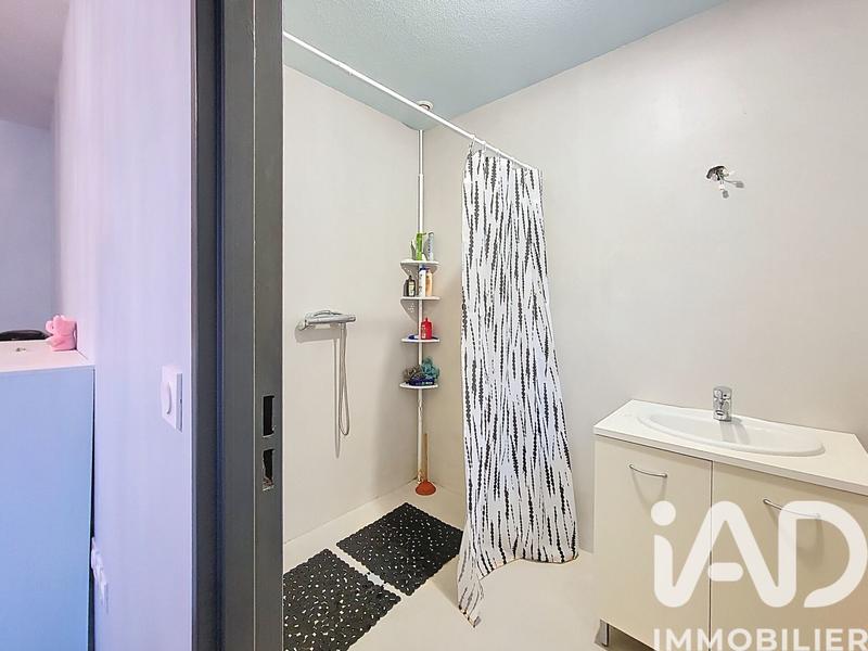 Maison - 217 m² - 8 pièces