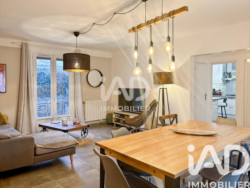 Maison - 89 m² - 5 pièces