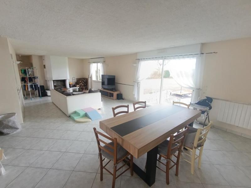 Maison - 140 m² - 7 pièces