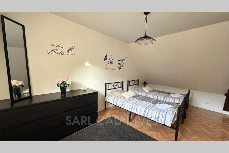 Maison - 98 m² - 5 pièces