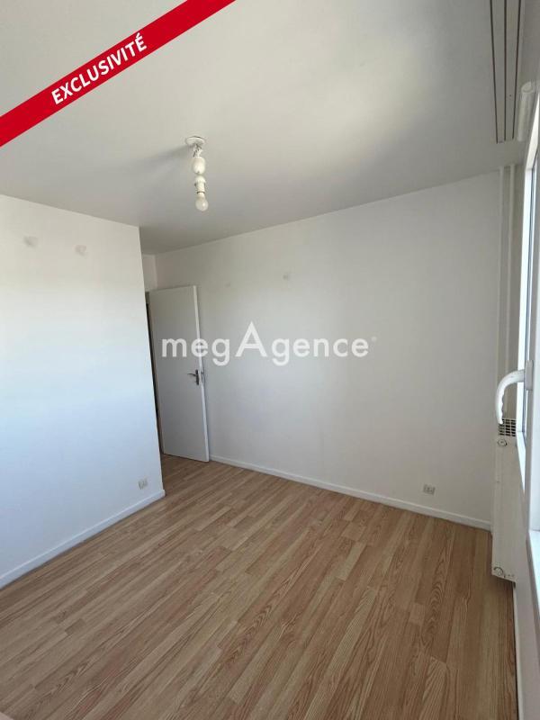 Appartement - 80 m² - 3 pièces