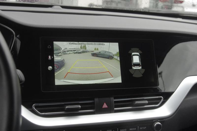 Kia Niro (2) 1.6 Gdi 141 Isg Hybride Active Business Dct6