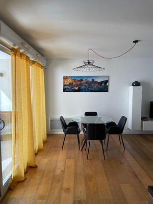 Appartement - 65 m² - 3 pièces