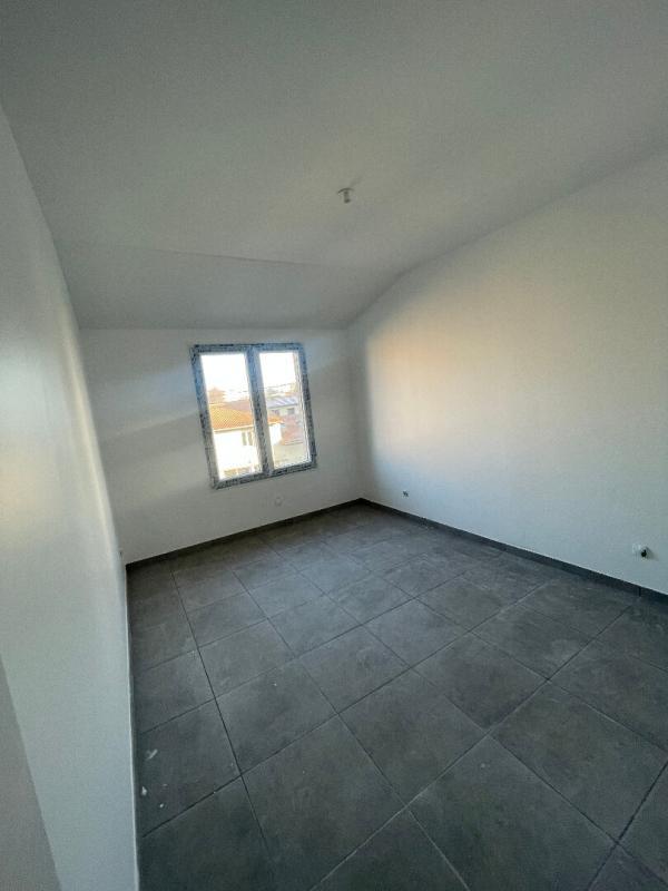 Maison - 111 m² - 5 pièces