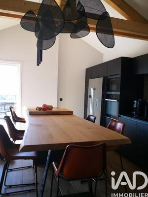 Maison de ville - 190 m² - 7 pièces