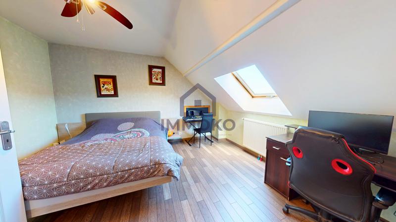 Maison - 150 m² - 7 pièces