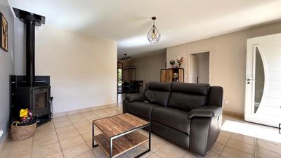 Maison - 110 m² - 6 pièces