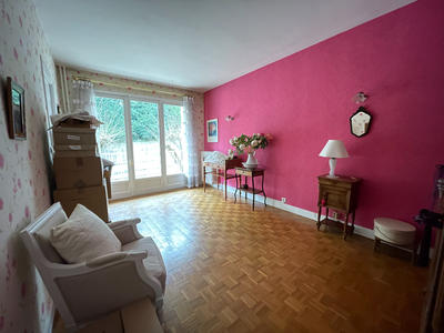 Appartement - 86 m² - 4 pièces