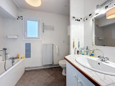 Maison - 122 m² - 5 pièces