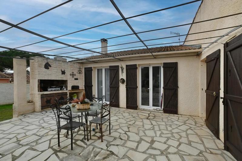 Maison - 90 m² - 5 pièces