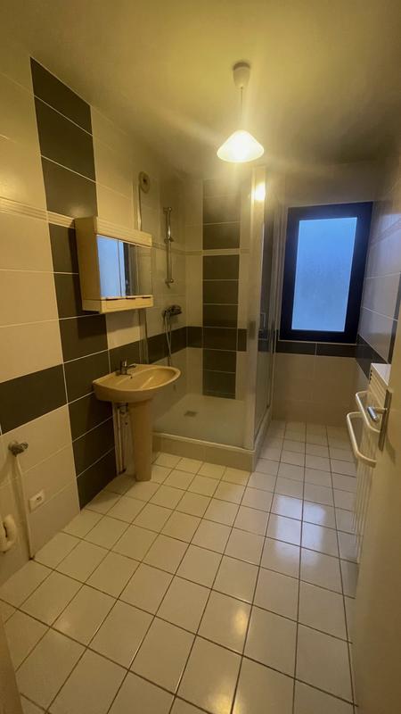 Appartement - 81 m² - 4 pièces