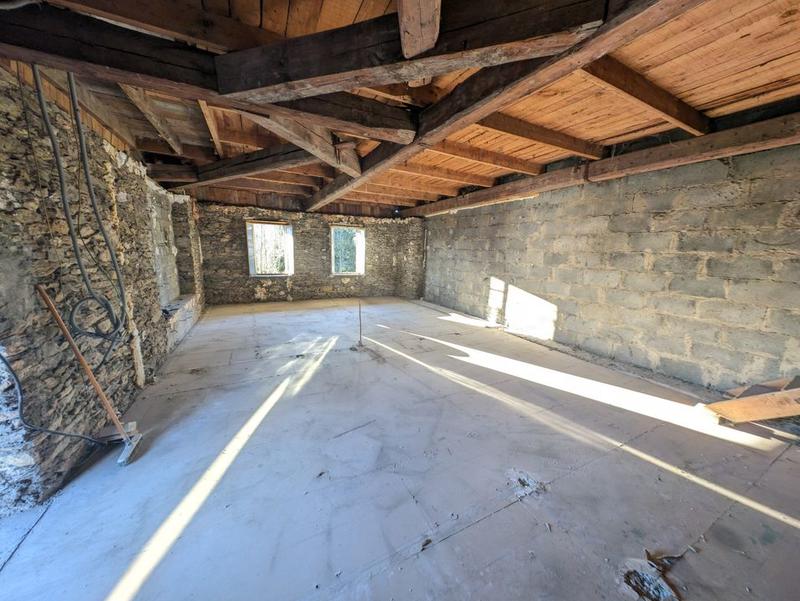 Propriété - 116 m² - 6 pièces