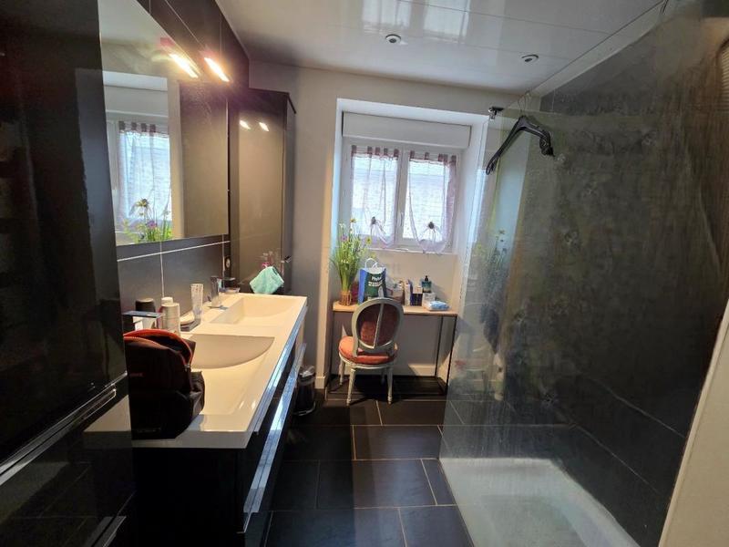 Maison - 169 m² - 6 pièces