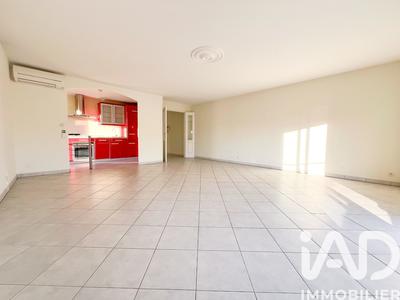 Appartement - 76 m² - 3 pièces