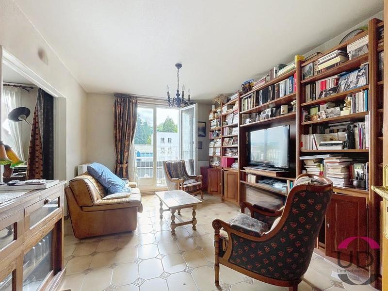 Appartement - 88 m² - 5 pièces