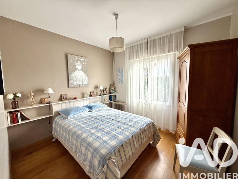 Maison - 160 m² - 8 pièces