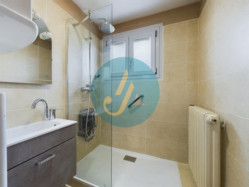 Appartement - 68 m² - 4 pièces