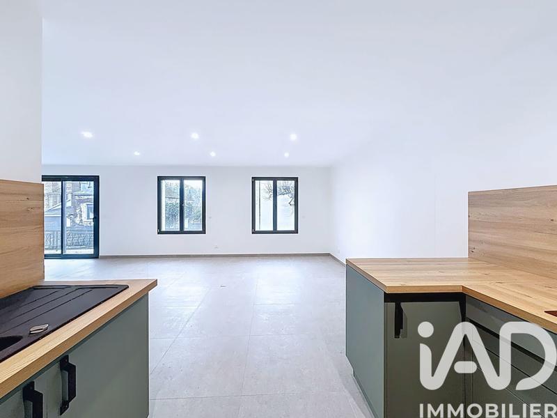 Maison - 112 m² - 6 pièces