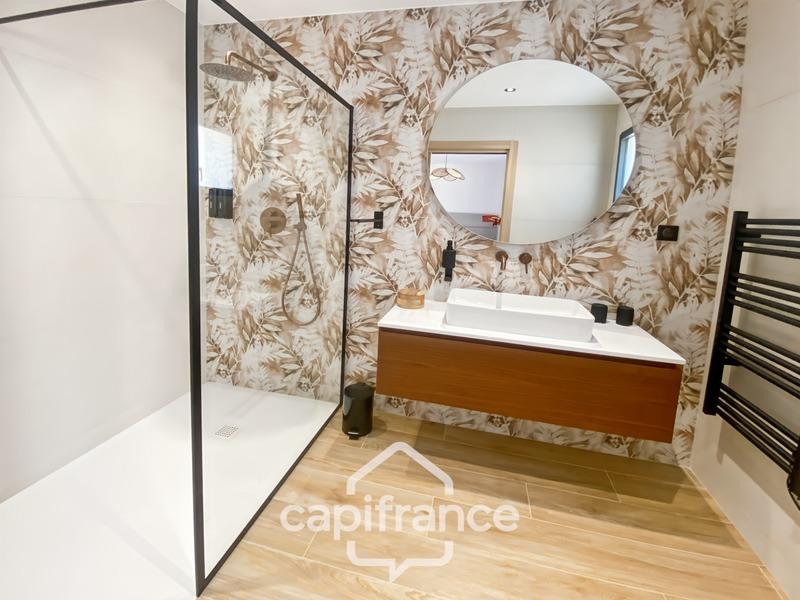 Maison - 136 m² - 4 pièces