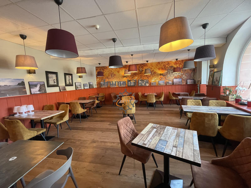 Fonds de commerce - Magasins - 330 m²