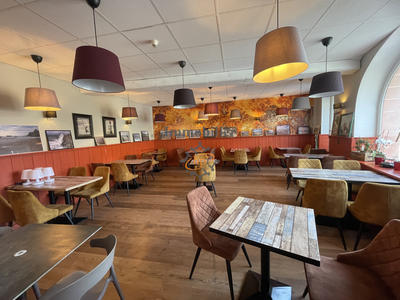 Fonds de commerce - Magasins - 330 m²