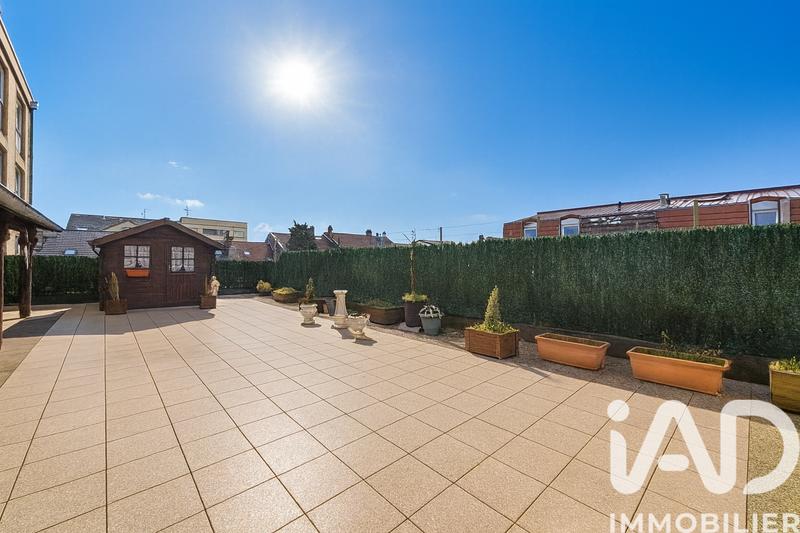 Appartement - 145 m² - 5 pièces