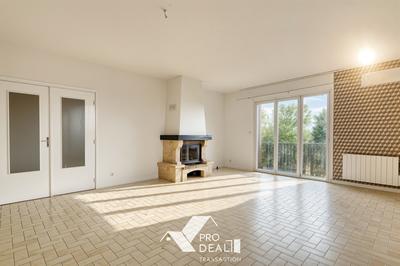 Maison - 138 m² - 6 pièces