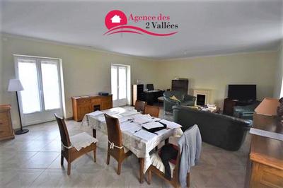 Maison - 147 m² - 5 pièces
