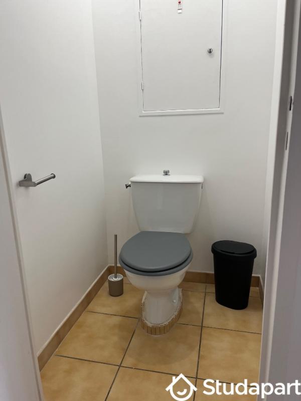 Chambre - 11 m² - 1 pièce